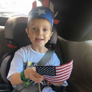 Meet your Posher, Debbie